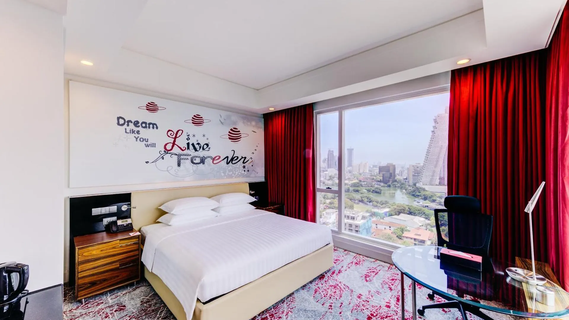 Hotel Cinnamon Red Colombo