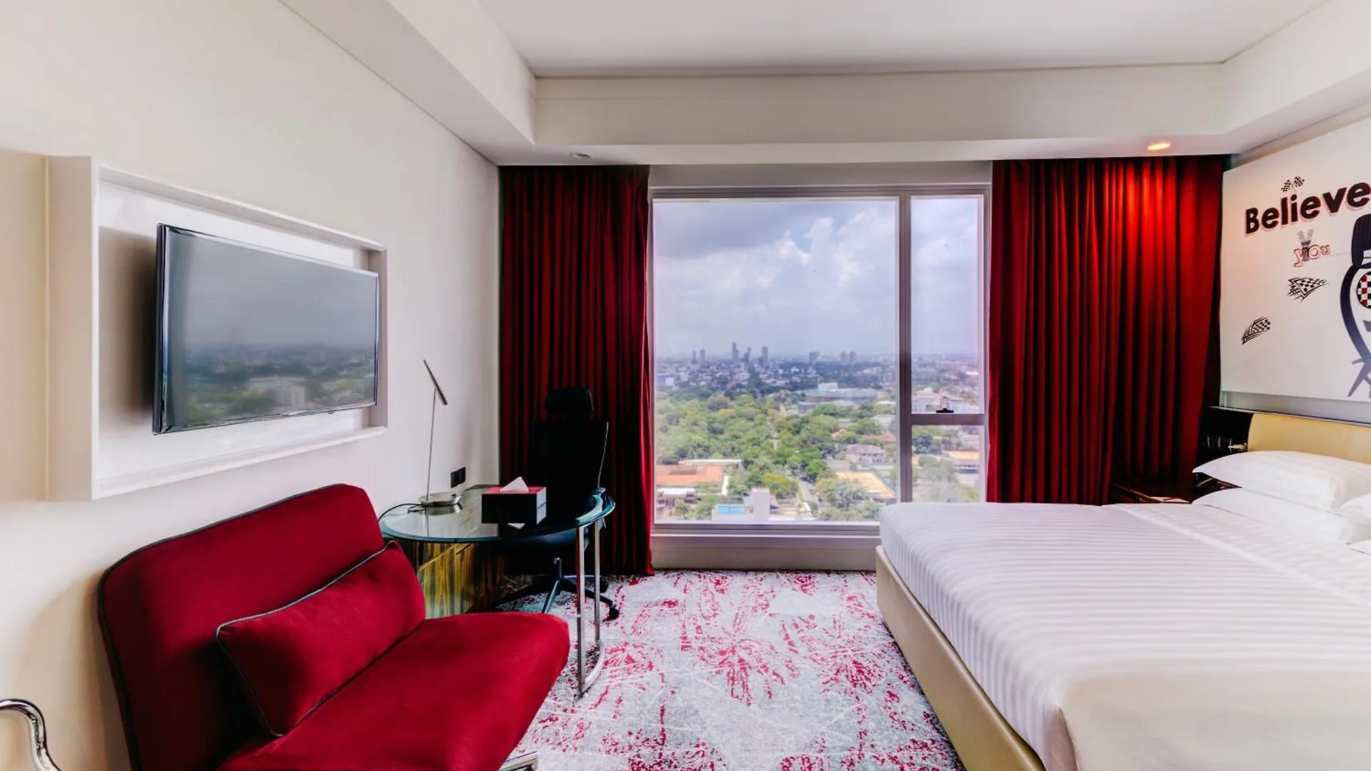 **** Hotel Cinnamon Red Colombo Sri Lanka