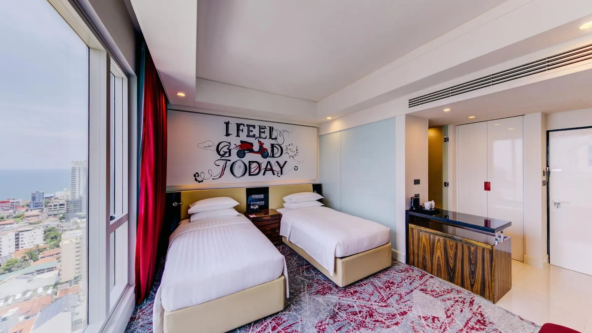 Cinnamon Red Colombo Hotel